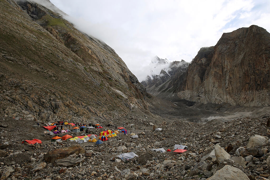 trekking to k2 base camp