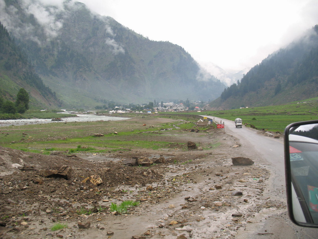 naran, neelum valley tour