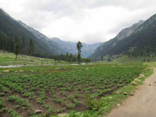 kumrat valley tour