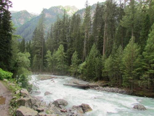 kumrat valley tour