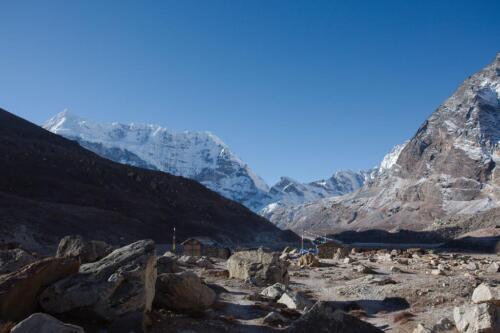 makalu base camp trek