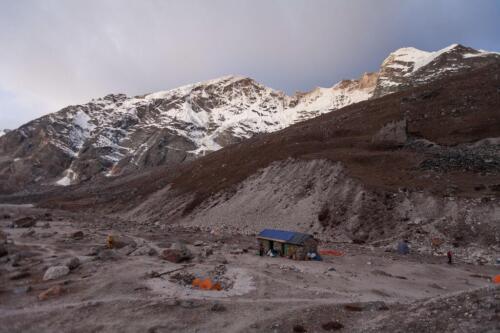 makalu base camp trek