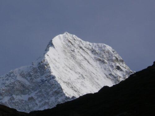 makalu base camp trek