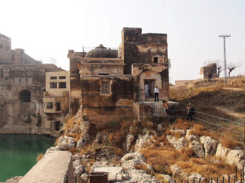 Katas Raj  Kallar Kahar Tour