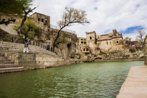 Katas Raj  Kallar Kahar Tour